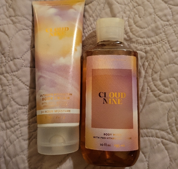NWT BATH & BODY WORKS CLOUD NINE BODY WASH AND BODY CREAM - Picture 1 of 3